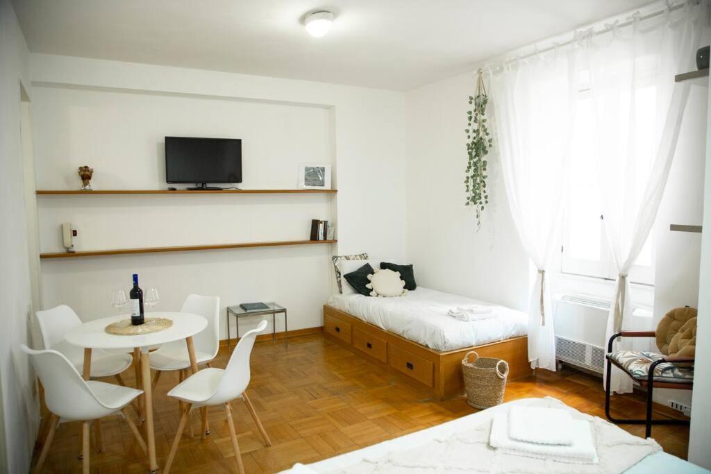 Shabby Shic Studio Al Palatino Appartement *
